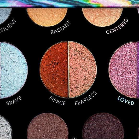 Danessa Myricks Lightwork Volume V Palette’s I Am Fearless Single Eyeshadow - Picture 11 of 11